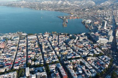 Batum, Gürcistan - 22 Ocak 2021: Şehrin havadan görünüşü