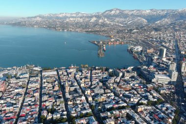 Batum, Gürcistan - 22 Ocak 2021: Şehrin havadan görünüşü