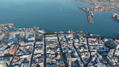 Batum, Gürcistan - 22 Ocak 2021: Şehrin havadan görünüşü