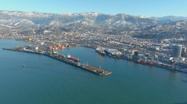 Batum, Gürcistan - 22 Ocak 2021: Şehrin havadan görünüşü