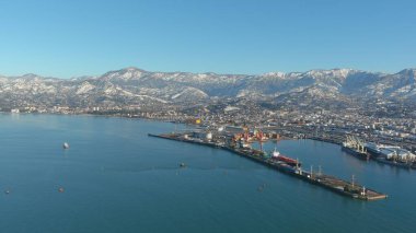 Batum, Gürcistan - 22 Ocak 2021: Şehrin havadan görünüşü