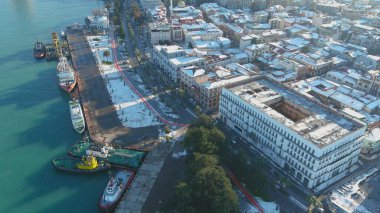 Batum, Gürcistan - 22 Ocak 2021: Şehrin havadan görünüşü