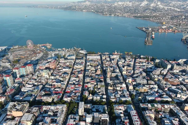 Batum, Gürcistan - 22 Ocak 2021: Şehrin havadan görünüşü