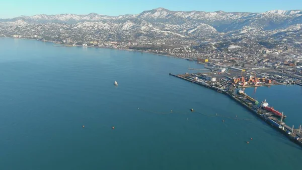 Batum, Gürcistan - 22 Ocak 2021: Şehrin havadan görünüşü