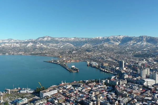 Batum, Gürcistan - 22 Ocak 2021: Şehrin havadan görünüşü