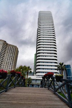 Batumi, Gürcistan - 30 Eylül 2021: Merriot 'un Kompleks Avlusu