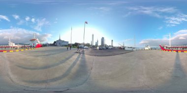 Batumi, Gürcistan - 3 Ekim 2021: 360 liman manzarası