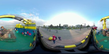 Batumi, Gürcistan - 3 Ekim 2021: 360 liman manzarası