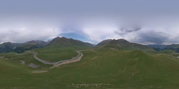루지야 구데우리 카프카스 산맥에 360 파노라마 — 스톡 사진