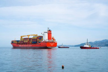 Batumi, Gürcistan - 2 Kasım 2021: Bayraktar şirketi gemisi limandan ayrıldı