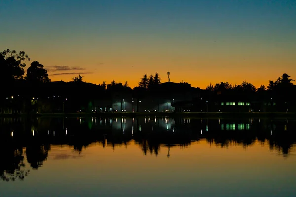 Smuk Solnedgang Søen - Stock-foto