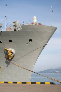 Batumi, Gürcistan - 8 Kasım 2021: ABD Donanma gemisi limanda