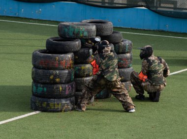 Batumi, Gürcistan - 8 Aralık 2021: paintball yarışması