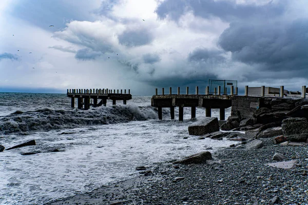 Burza Morzu Zniszczone Molo — Zdjęcie stockowe
