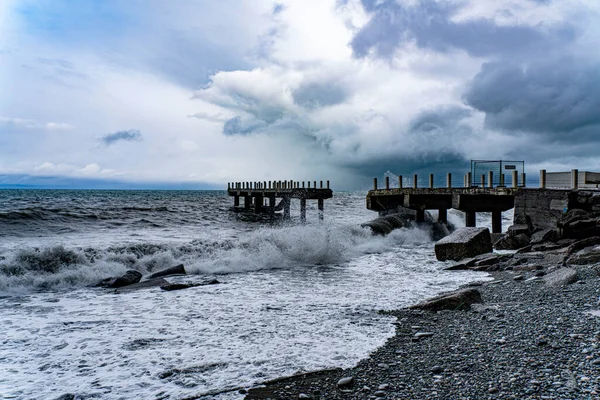 Tempestade Severa Mar Cais Destruído — Fotografia de Stock