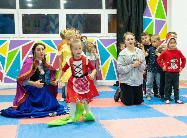 Batumi Georgia Diciembre 2022 Actuación Año Nuevo Para Niños — Foto de Stock
