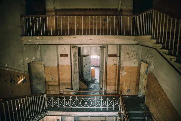 Bel Escalier Ancien Dans Manoir Abandonné Vieux Château Abandonné Des — Photo