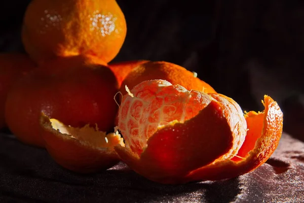 Tangerines Sur Table Nature Morte — Photo