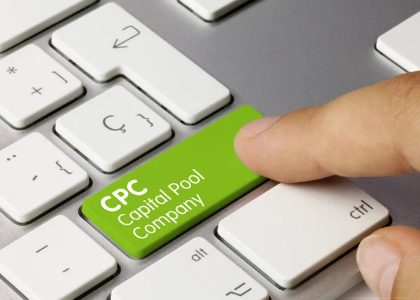 Cpc Capital Pool Company Written Green Key Metallic Keyboard Stisknutí — Stock fotografie