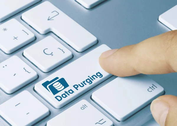 Data Purging Escrito Tecla Azul Teclado Metálico Tecla Pressão Dedo — Fotografia de Stock