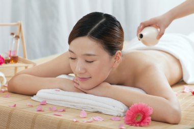 mulher adora massagem