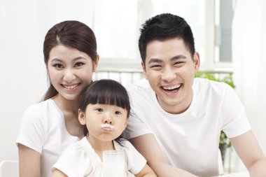 Sağlıklı aile ve süt