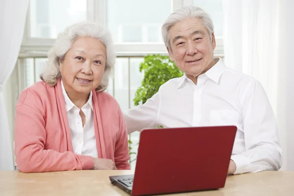 Senior couple — Stock Photo, Image