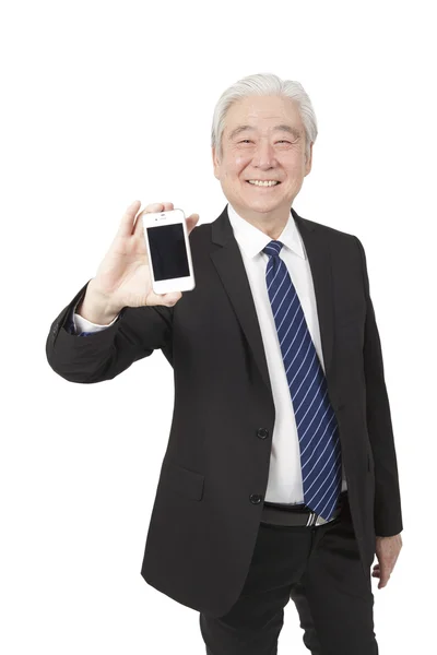 Hombre de negocios sénior usando teléfono inteligente —  Fotos de Stock