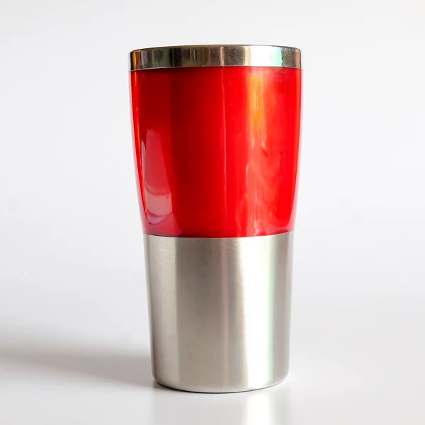 Bicchiere Acciaio Inossidabile Colore Rosso Tazza Refrigerante Calda — Foto Stock