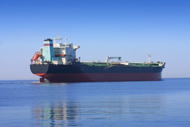 büyük kargo gemisi