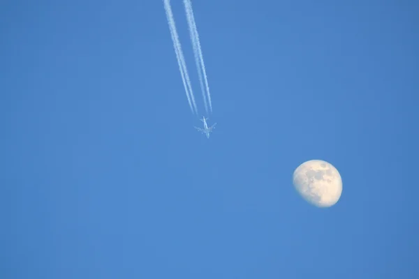 Avião da lua — Fotografia de Stock