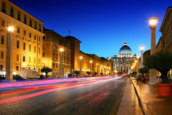 Vatikanische Stadt am Abend — Stockfoto