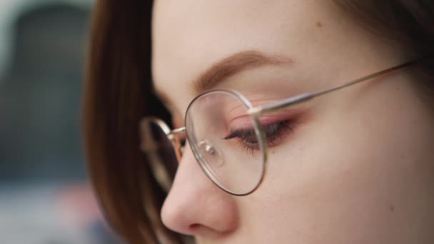 Female Eyes Eyeglasses Close Young Girl Glasses Looks Laptop Screen — Stock Video