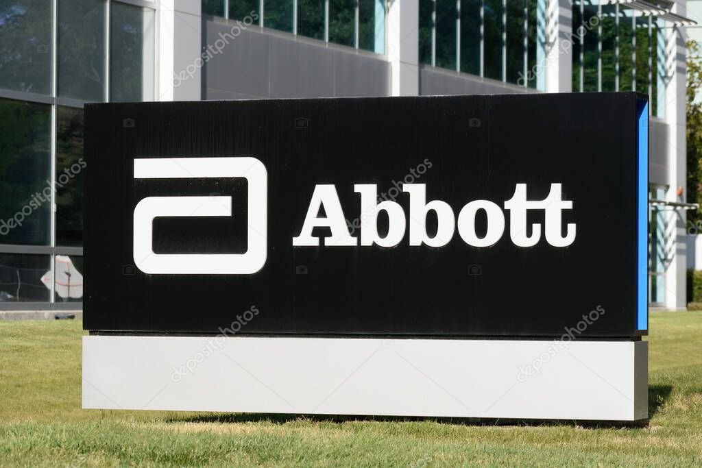 Abbott Laboratories logo and sign near company office in Silicon Valley. Abbott Labs is an American health care company. - Sunnyvale, California, USA , 2022