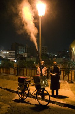 fındık satan iki adam