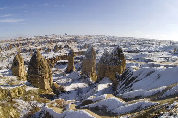 Údolí lásky v goreme, Kappadokie — Stock fotografie