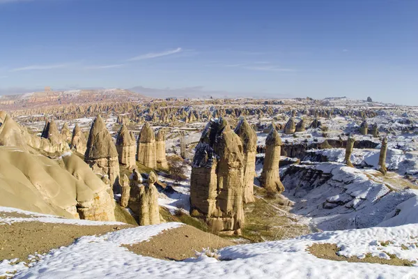 Долина любові в goreme Каппадокія — стокове фото