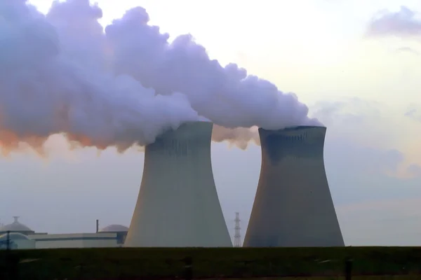 Centrale nucléaire — Photo