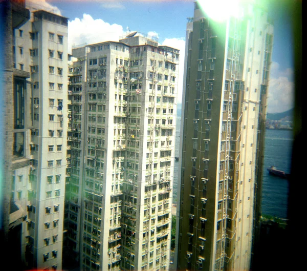 Vivir de alta densidad en Hong Kong . —  Fotos de Stock