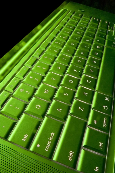 Grüne Computertastatur — Stockfoto