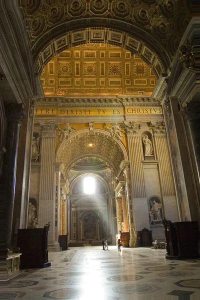 St Peter's basilica — Stockfoto