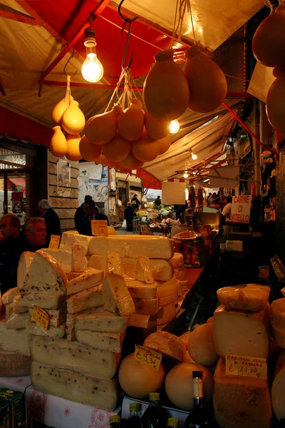 Sicilya'da market — Stok fotoğraf