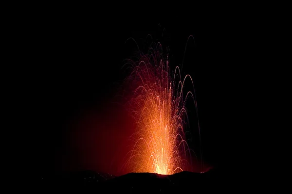Erupting Volcano — Stock Photo, Image