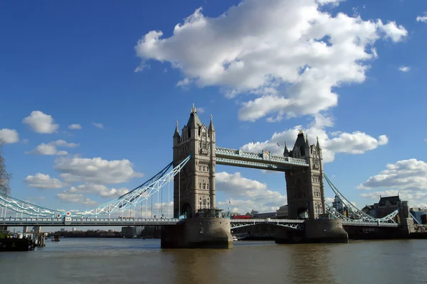 London bridge Londra İngiltere. — Stok fotoğraf