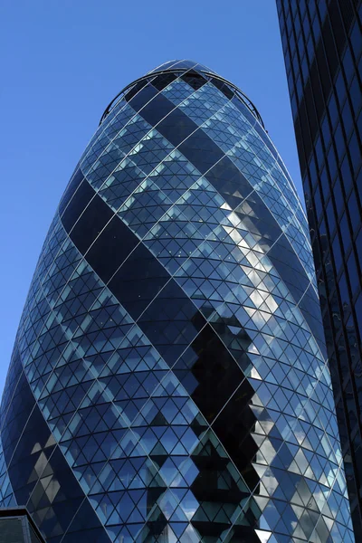 Edificio Gherkin (30 St Mary Axe ) —  Fotos de Stock