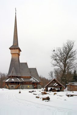 ahşap kilise