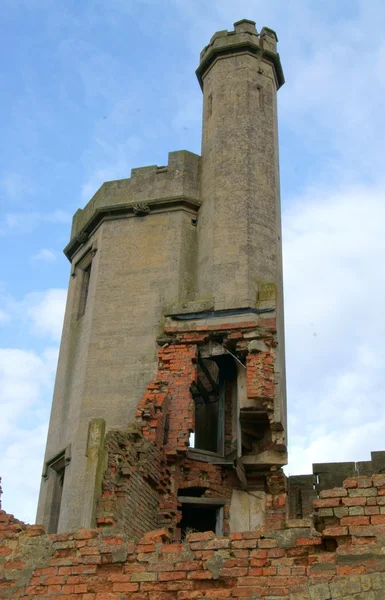 Old ruined house — Stock Photo, Image