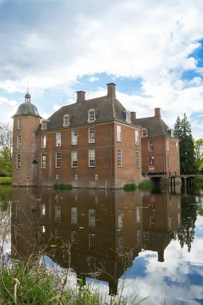 Château hollandais et douves — Photo