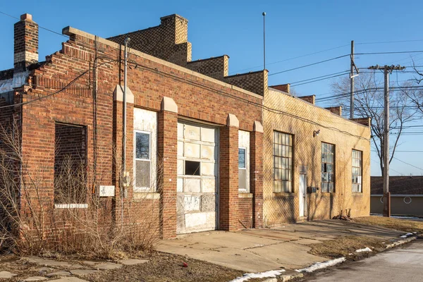 Antiguo Edificio Industrial Abandonado Bajo Sol Brillante Del Invierno Lasalle — Foto de Stock