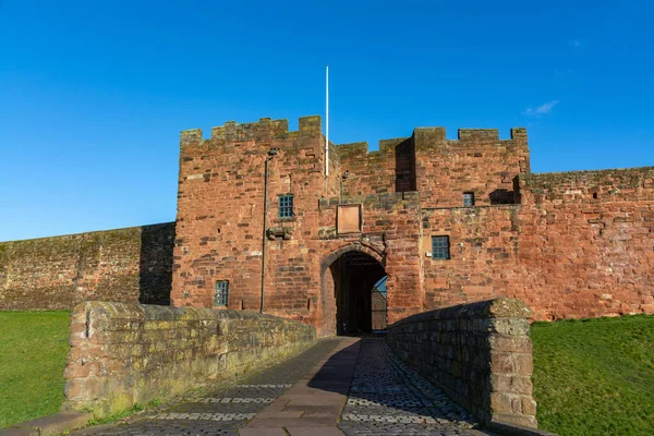 Carlisle Casttle, 900 yıldan fazla bir süredir hem İngiliz hem de İskoç için birçok tarihi olaya ev sahipliği yapmaktadır. Carlisle, Cumbria, İngiltere.